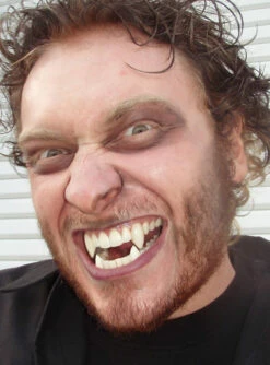 Werwolf Zähne Deluxe Scarecrow -KostümKult Verkäufe vampirzaehne scarecrow deluxe 8588ddae37 3