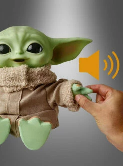 Mandalorian Das Kind Elektronische Plüschfigur STAR WARS -KostümKult Verkäufe yoda baby das kind elektronische figur mit sound und tasche b5c29299ff 4